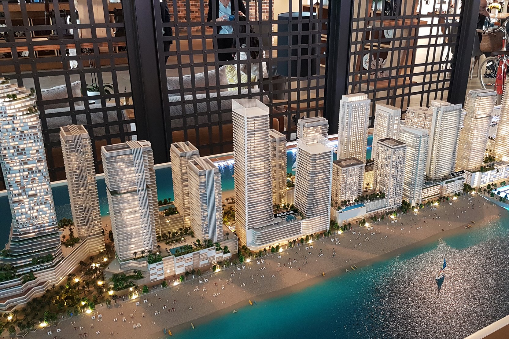 emaar-beachfront-18067_xl